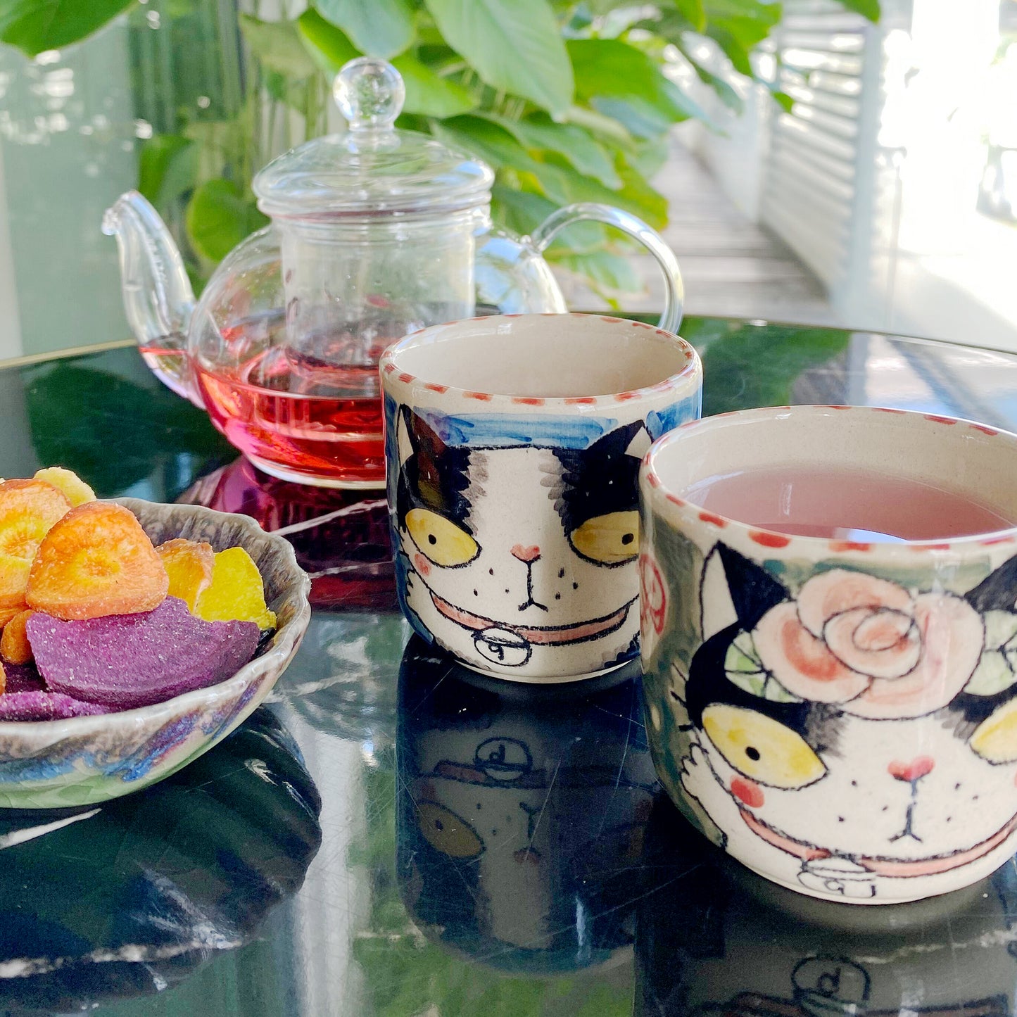 Ceramic tea cups with cat motif Nice Little Clay